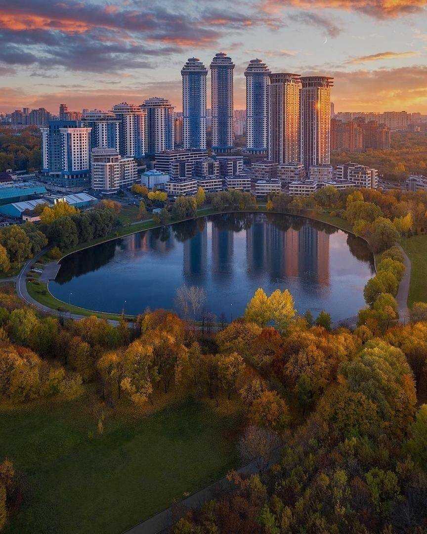 Москва мосфильмовская 70